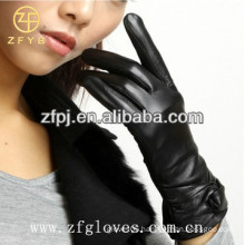 Lady's fashion leather gloves and sheep gloves